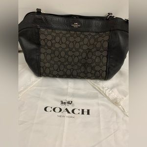 Coach Lexy Signature Jacquard Triple Compartment Bag